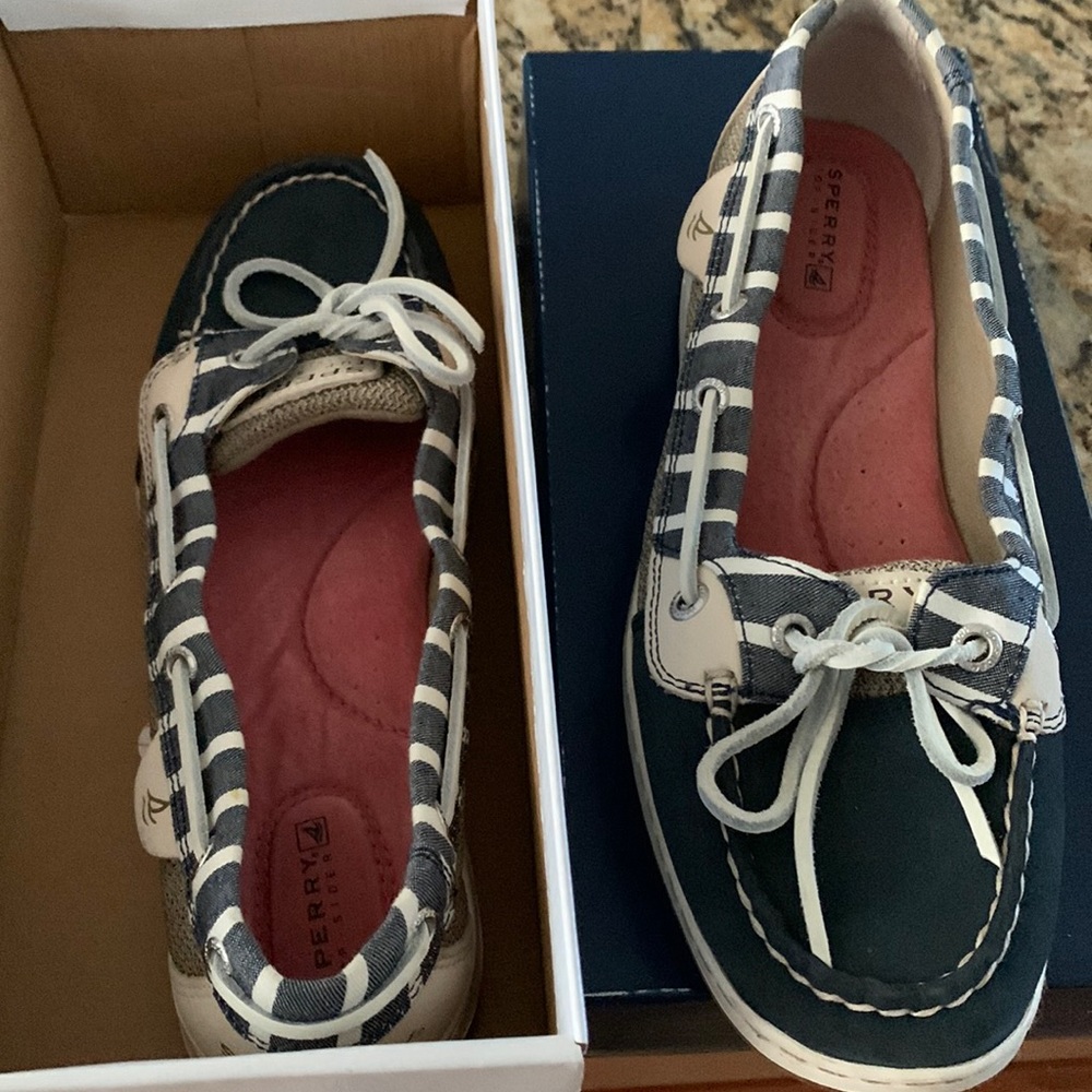 New Sperry Women’s Angelfish Navy Bretton